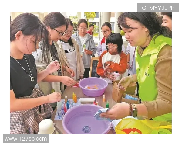 追逐足球梦的青春岁月与心灵对话 追逐足球梦的青春岁月与心灵对话